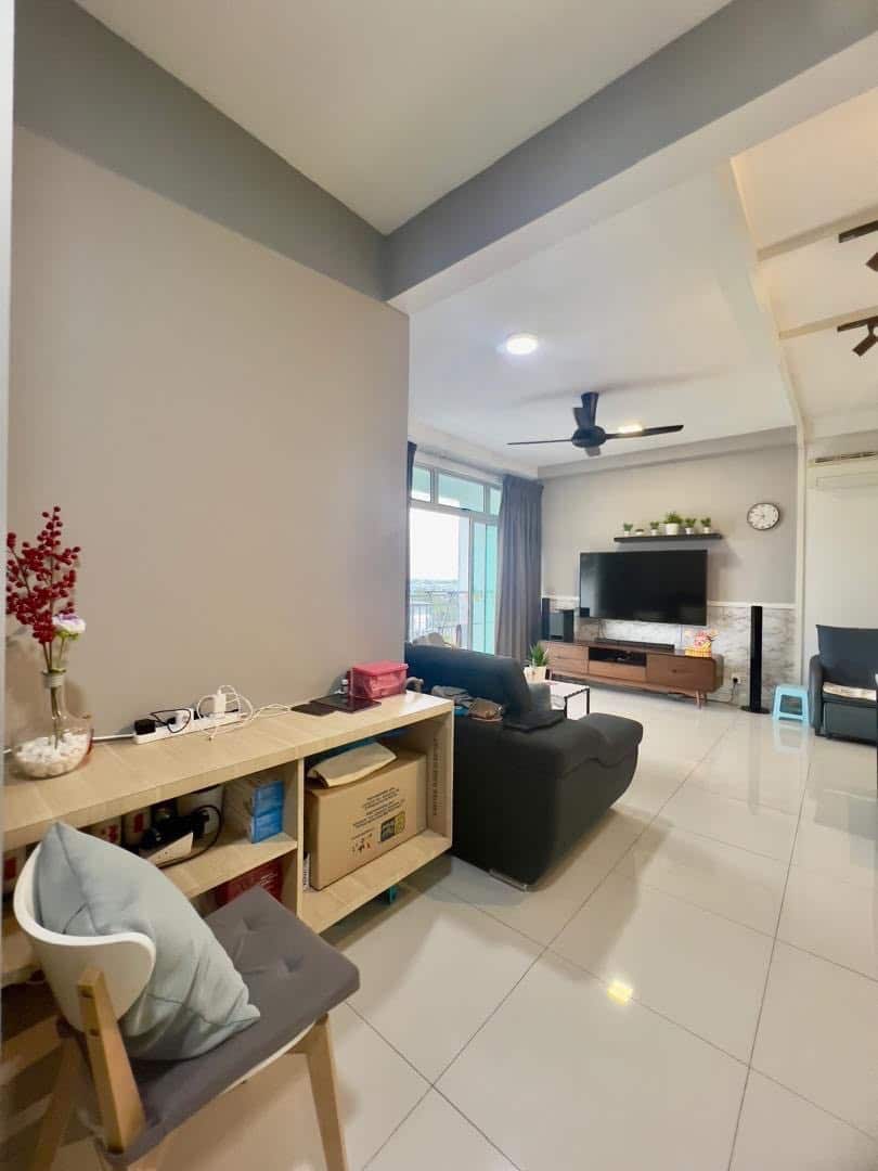 Apartment D Lagoon Seri Austin 7