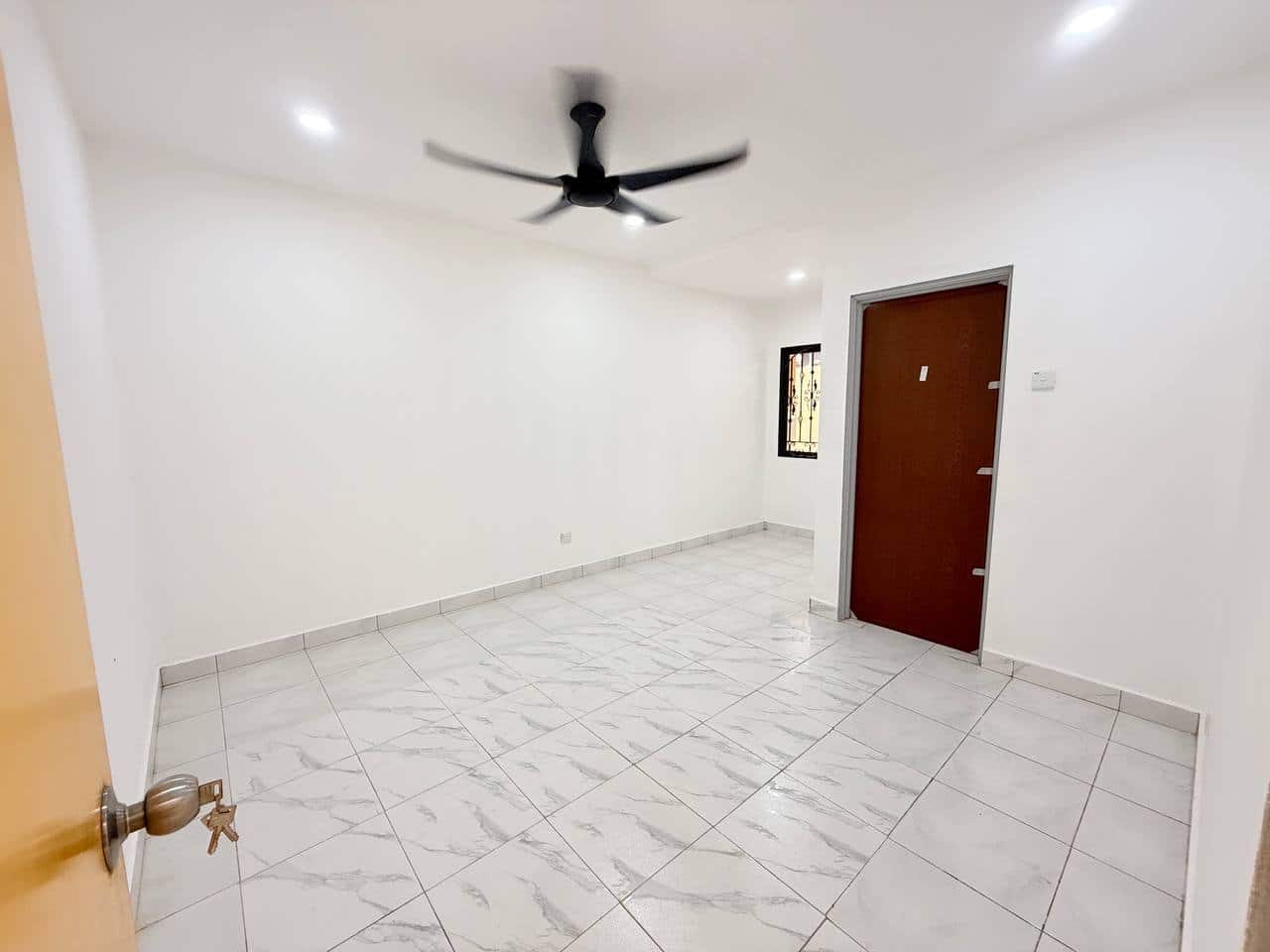 Double Storey Terrace House Taman Desa Tebrau 5