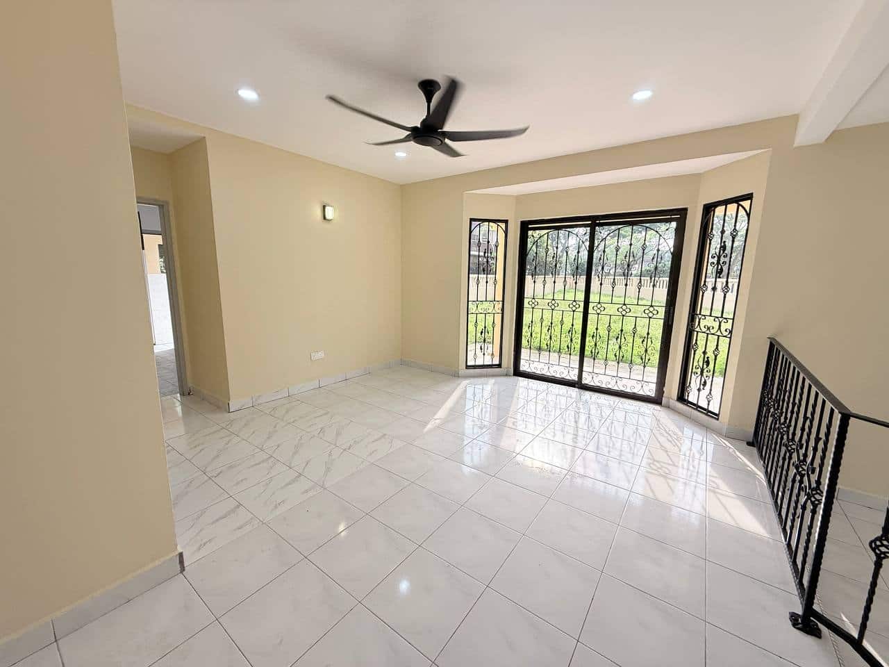 Double Storey Terrace House Taman Desa Tebrau 2