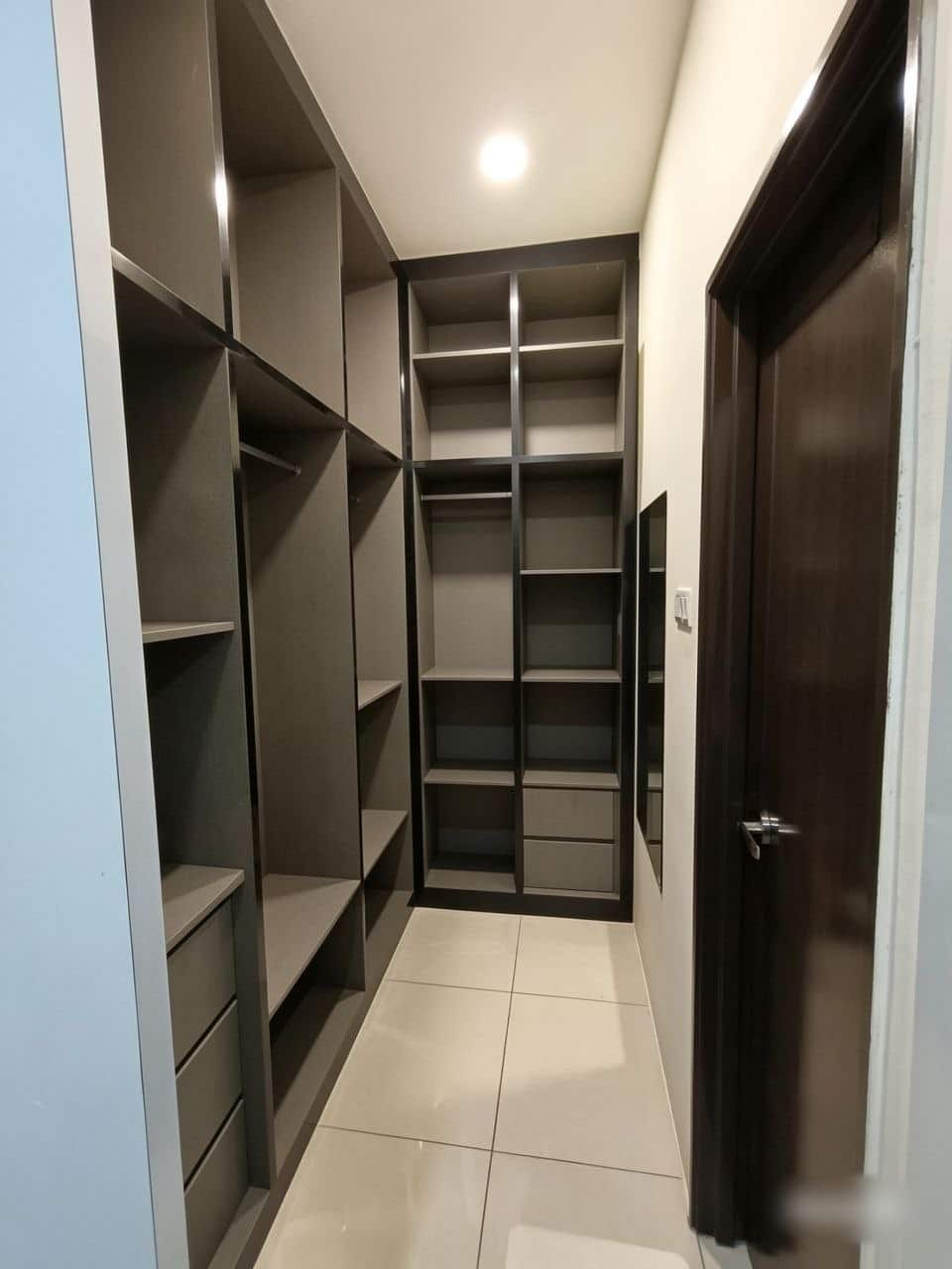 Condominium Taman Perling 5