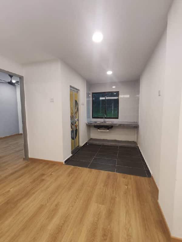 Flat Bandar Baru Kangkar Pulai 6