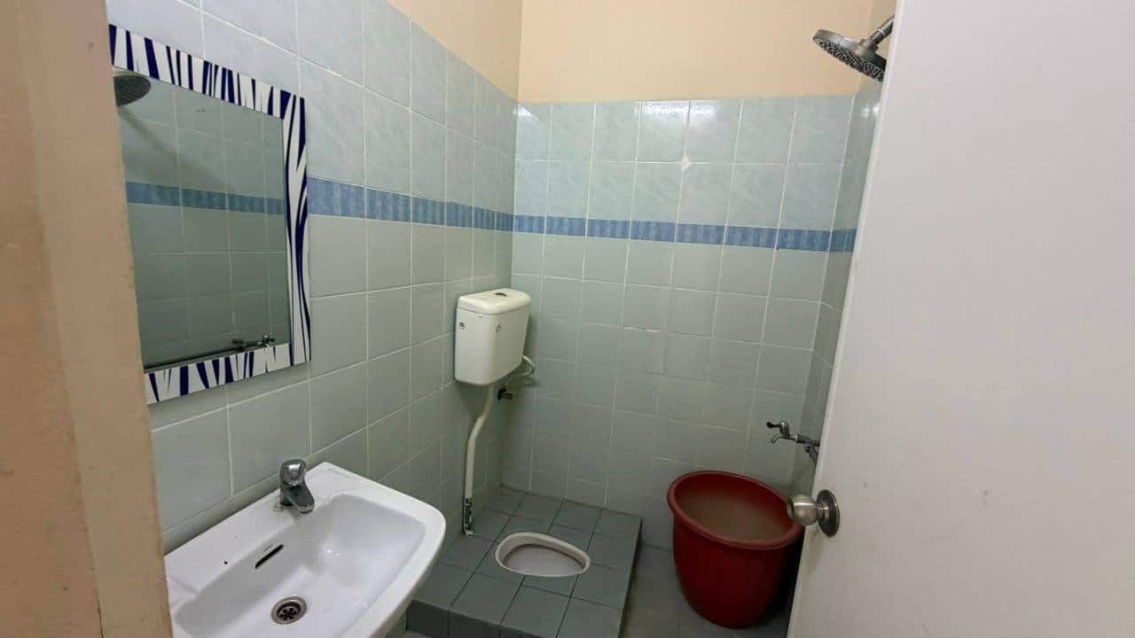 1-Storey Terrace Corner Taman Kota Masai 9