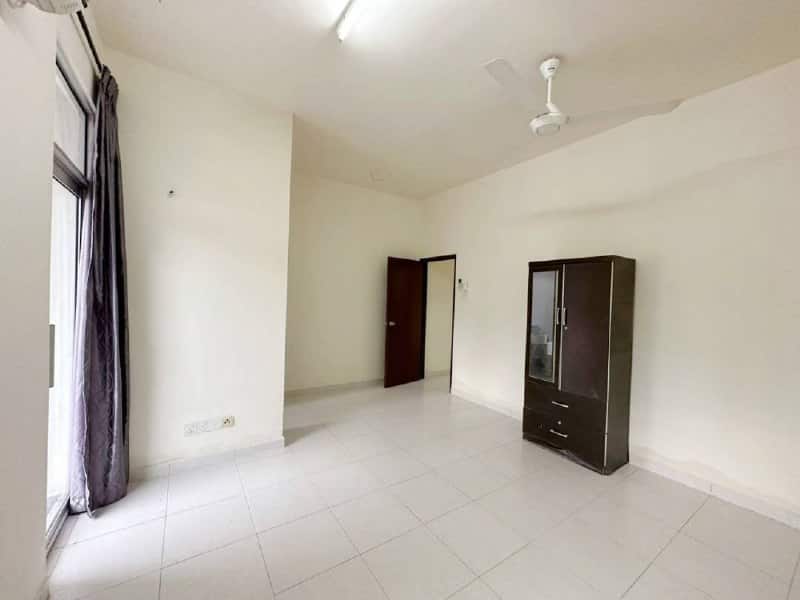 Apartment Larkin 4
