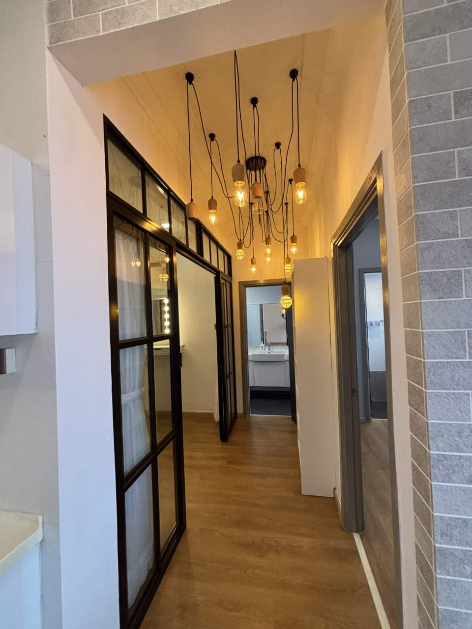 Condominium V @ SummerPlace 5