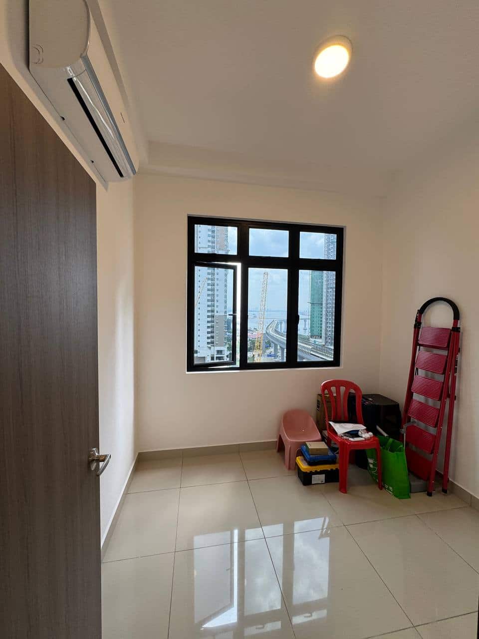 Condominium Meldrum Heights 9
