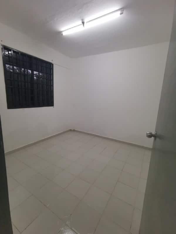 Flat Tun Aminah 7