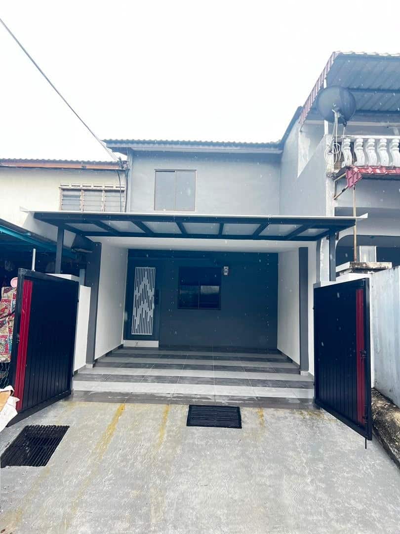 2-Storey Low Cost House Taman Ungku Tun Aminah 5