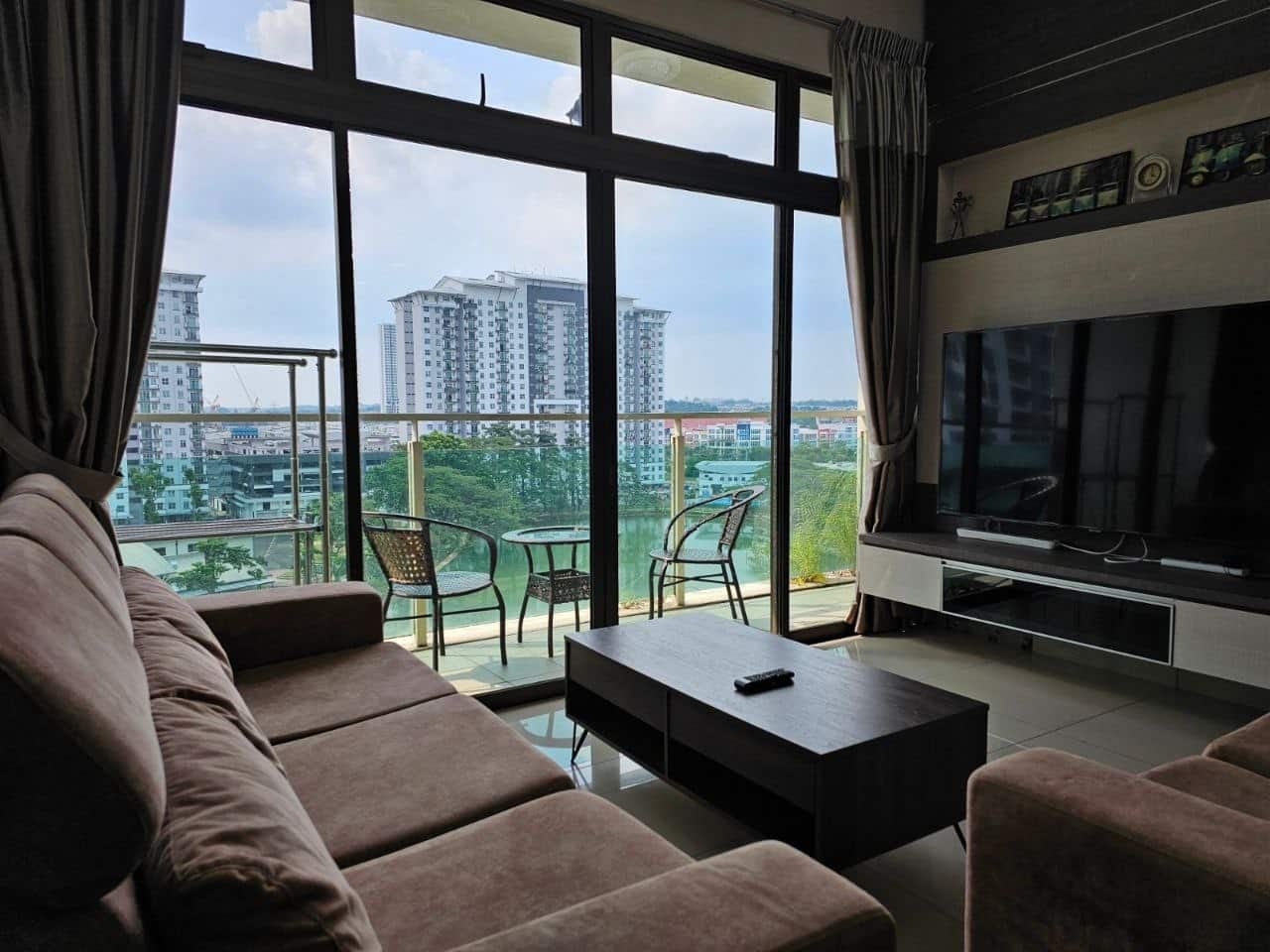 Service Apartment Taman Mount 2