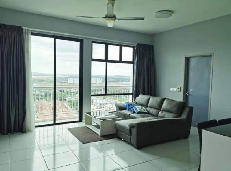 Service Apartment Bukit Indah 1