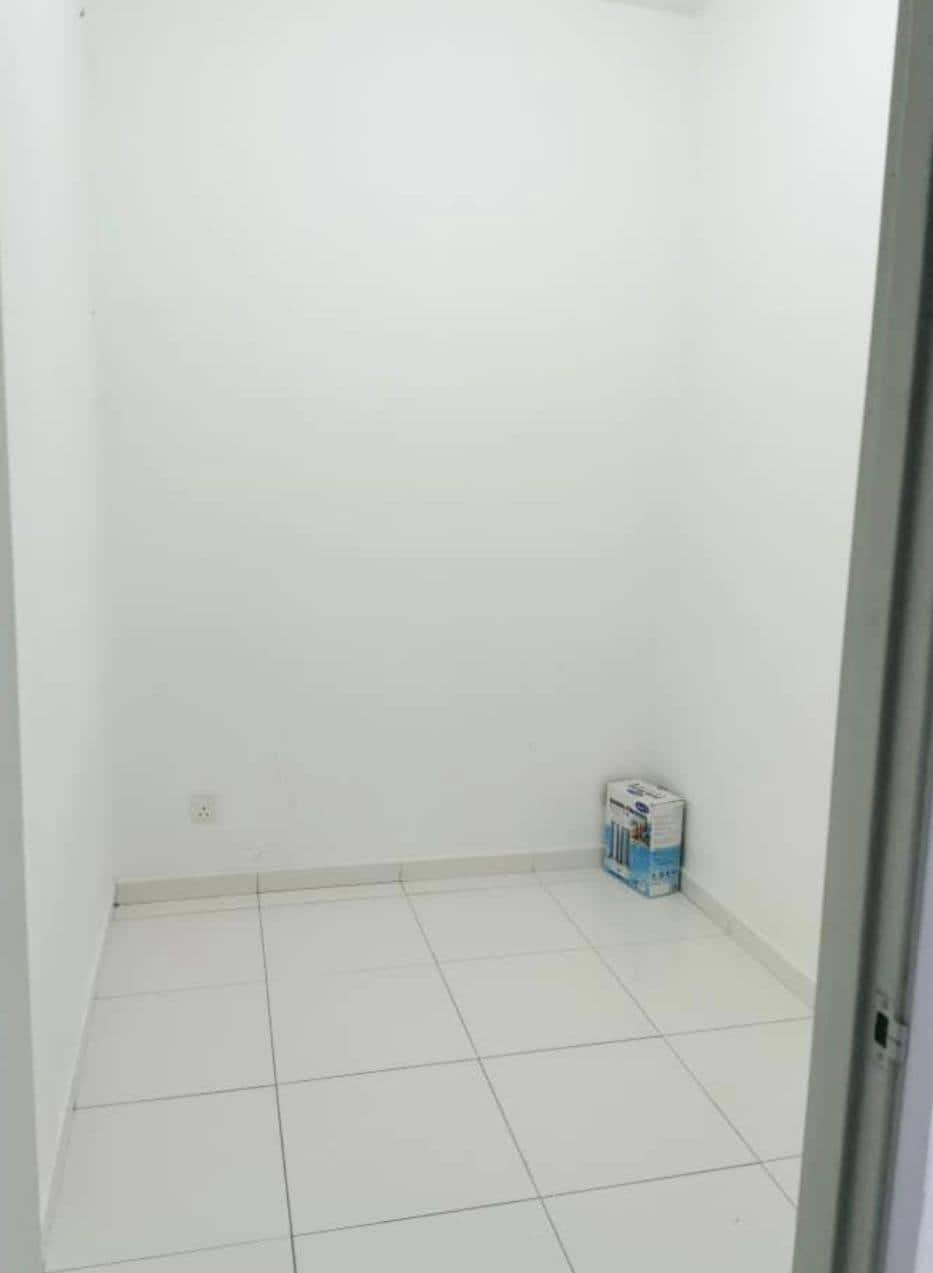 Service Apartment Bukit Indah 10