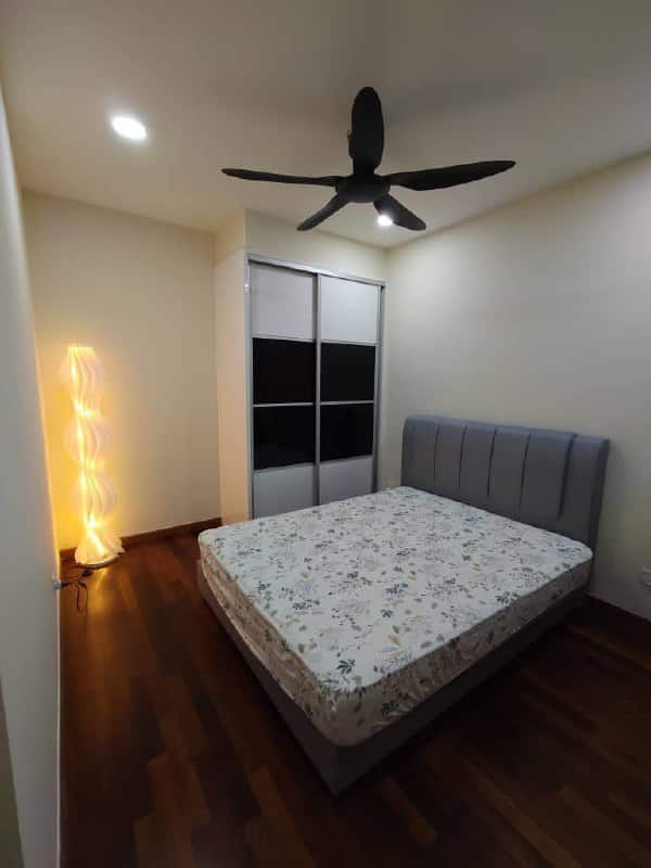 Medini Signature 5