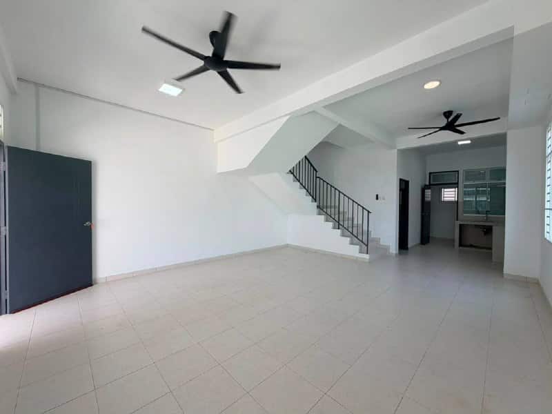 2.5-Storey End Lot Pulai Mutiara 2