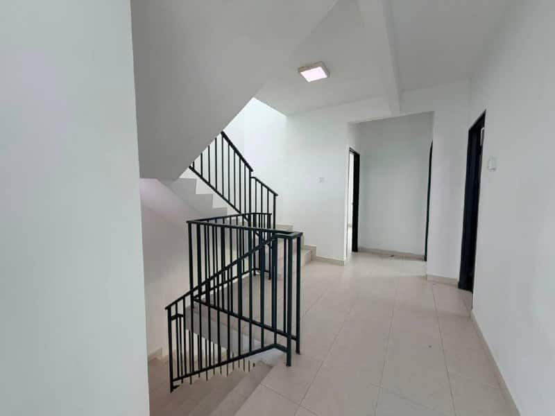 2.5-Storey End Lot Pulai Mutiara 6