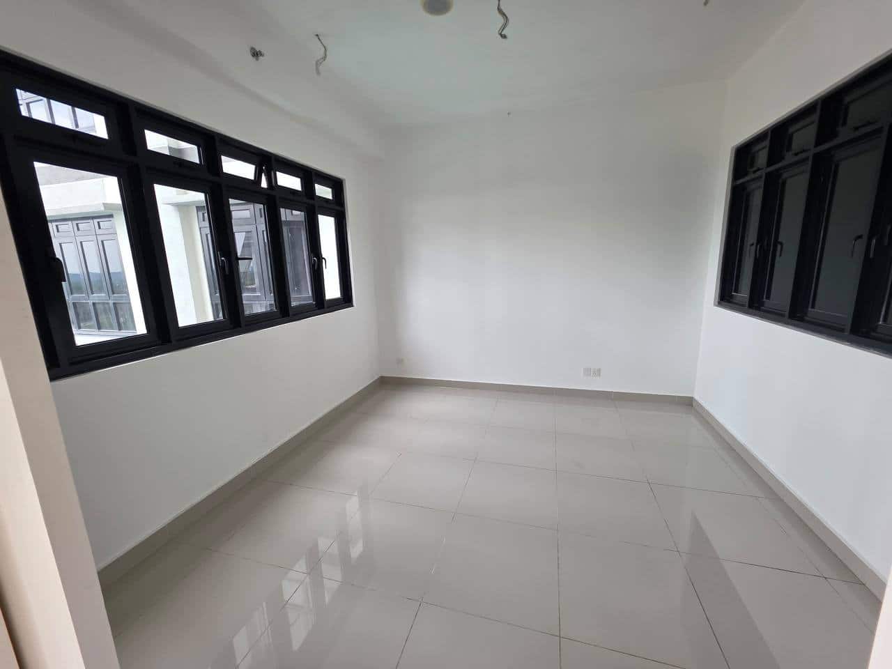 Condominium Meridin Medini 3