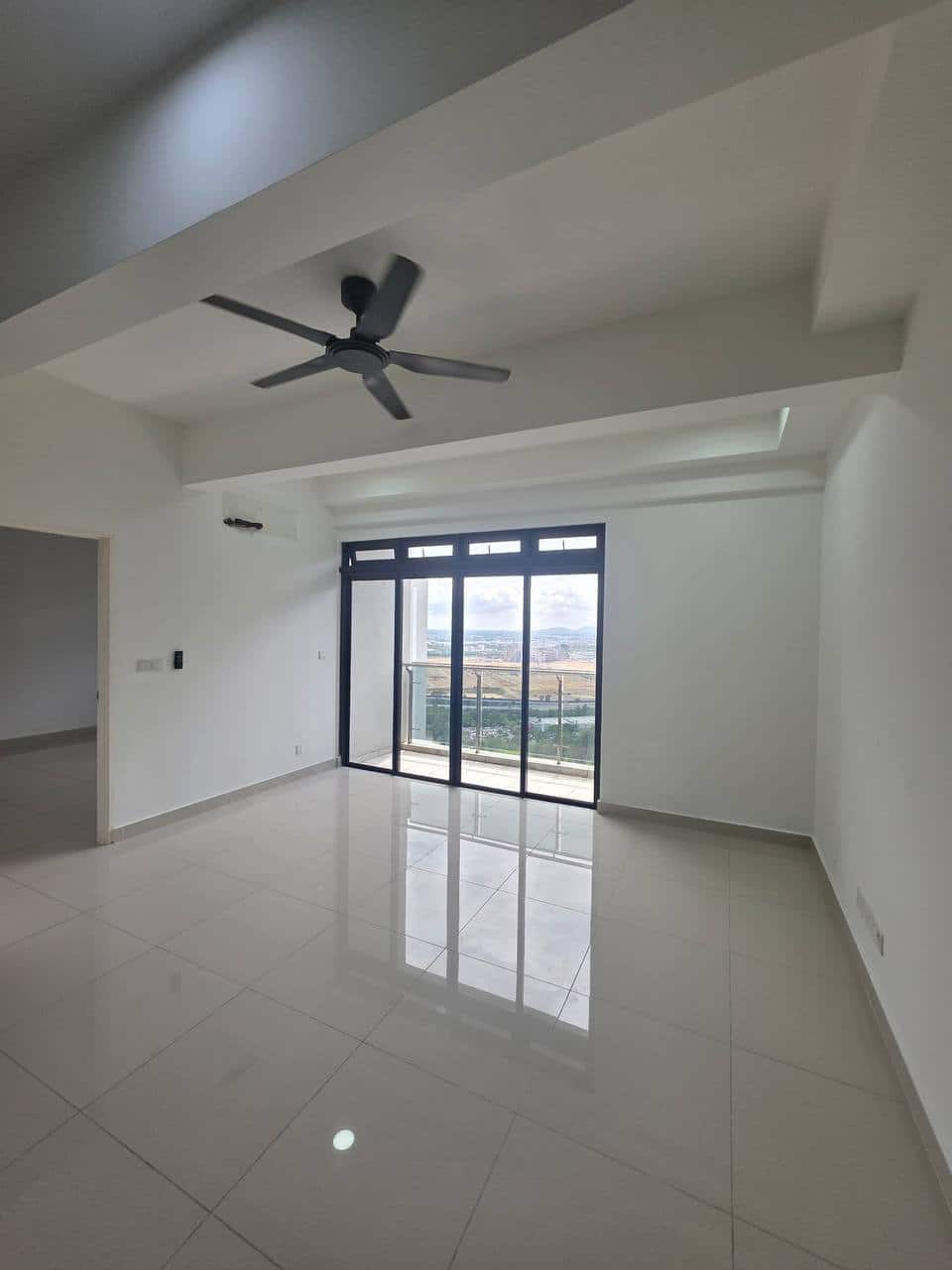 Condominium Meridin Medini 2