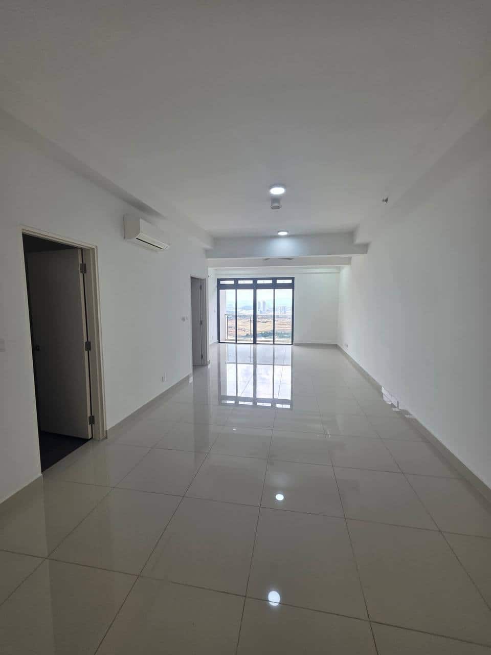 Condominium Meridin Medini 1