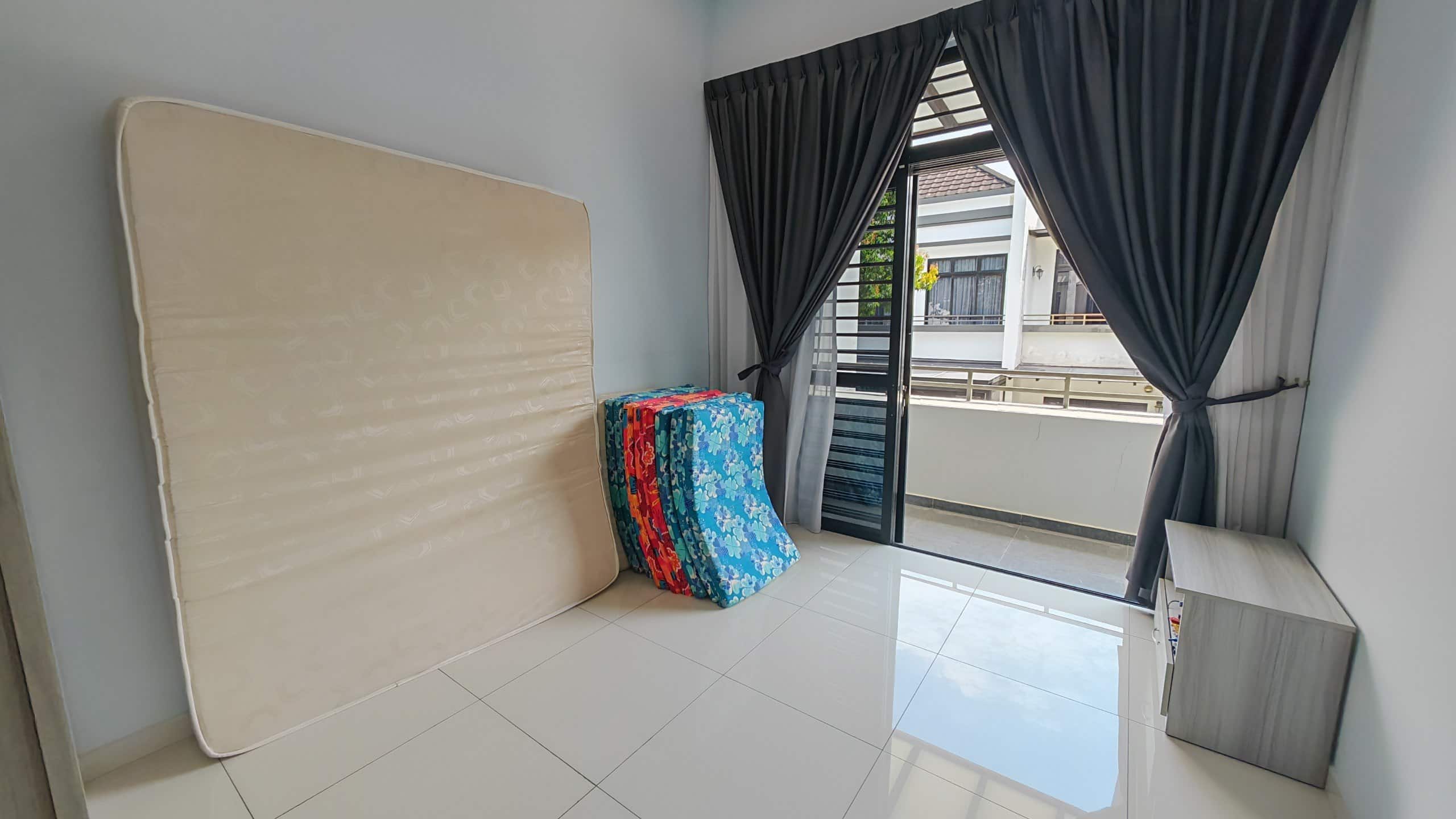 Double Storey Superlink Terrace House Eco Summer 12