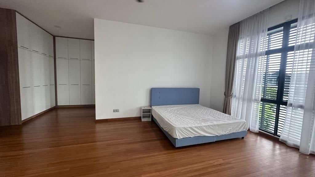 3-Storey Bungalow Senibong Cove 5
