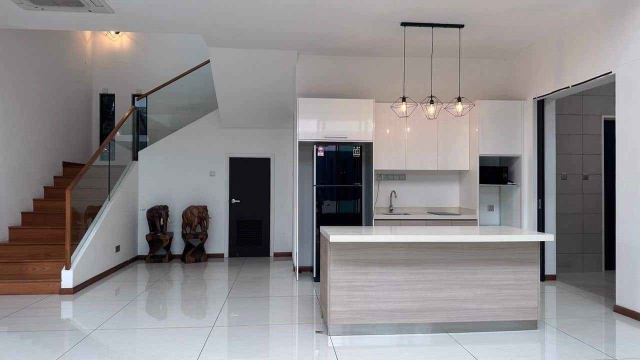 3-Storey Bungalow Senibong Cove 3