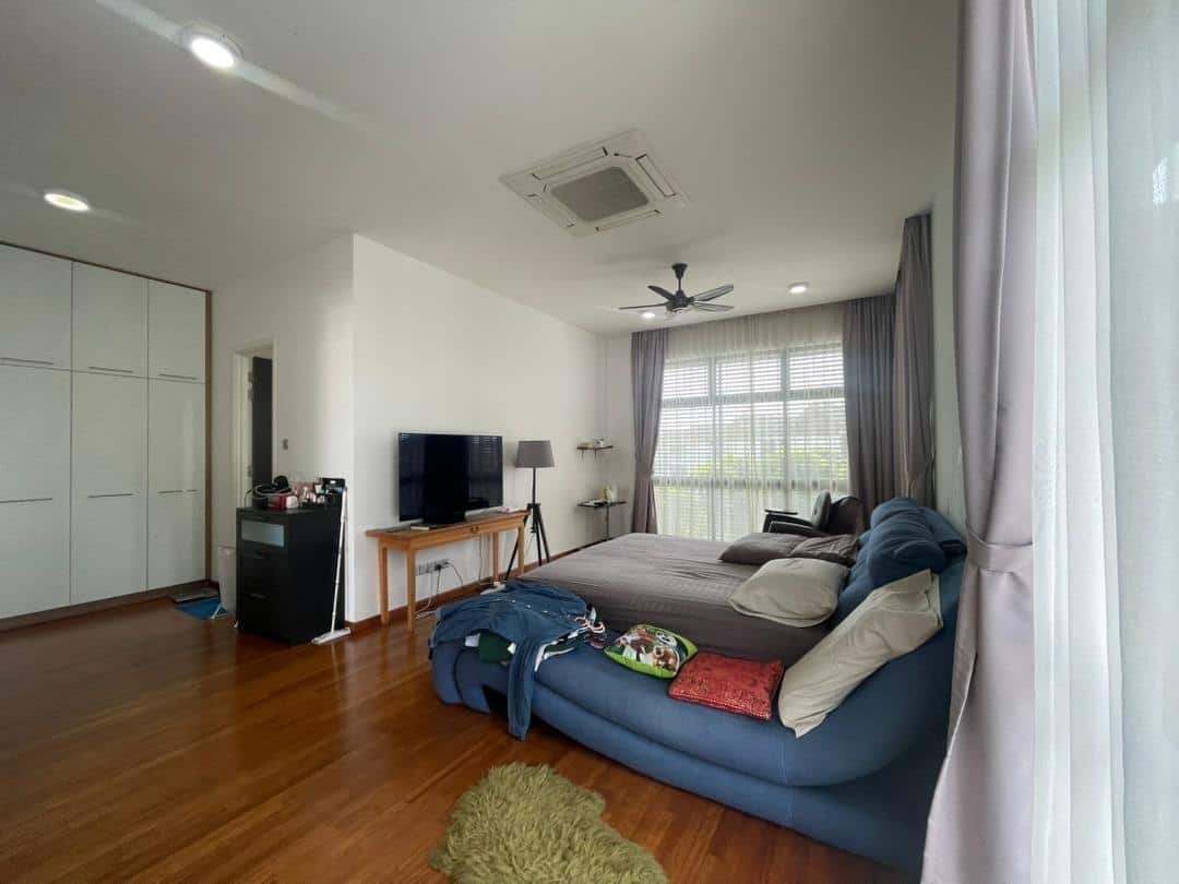 3-Storey Bungalow Isola Grandeur Senibong Cove 7