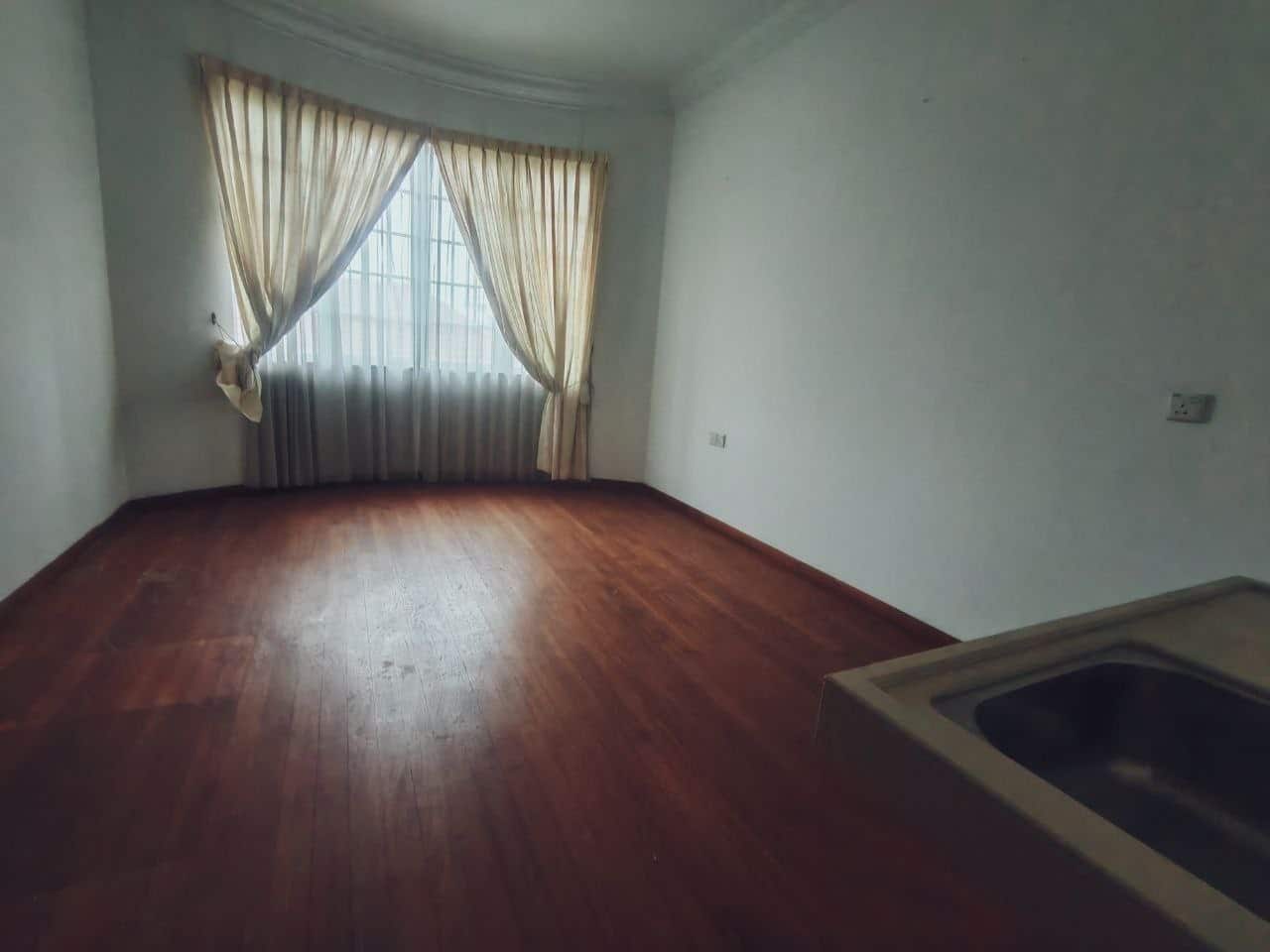Double Storey Bungalow Kampung Mohd Amin 7