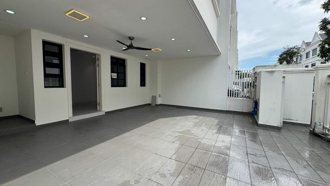 2.5 Storey Superlink Terrace The Grassten Eco Botanic 6