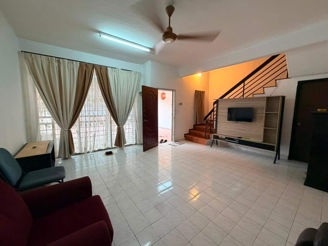 House Megah Ria 1