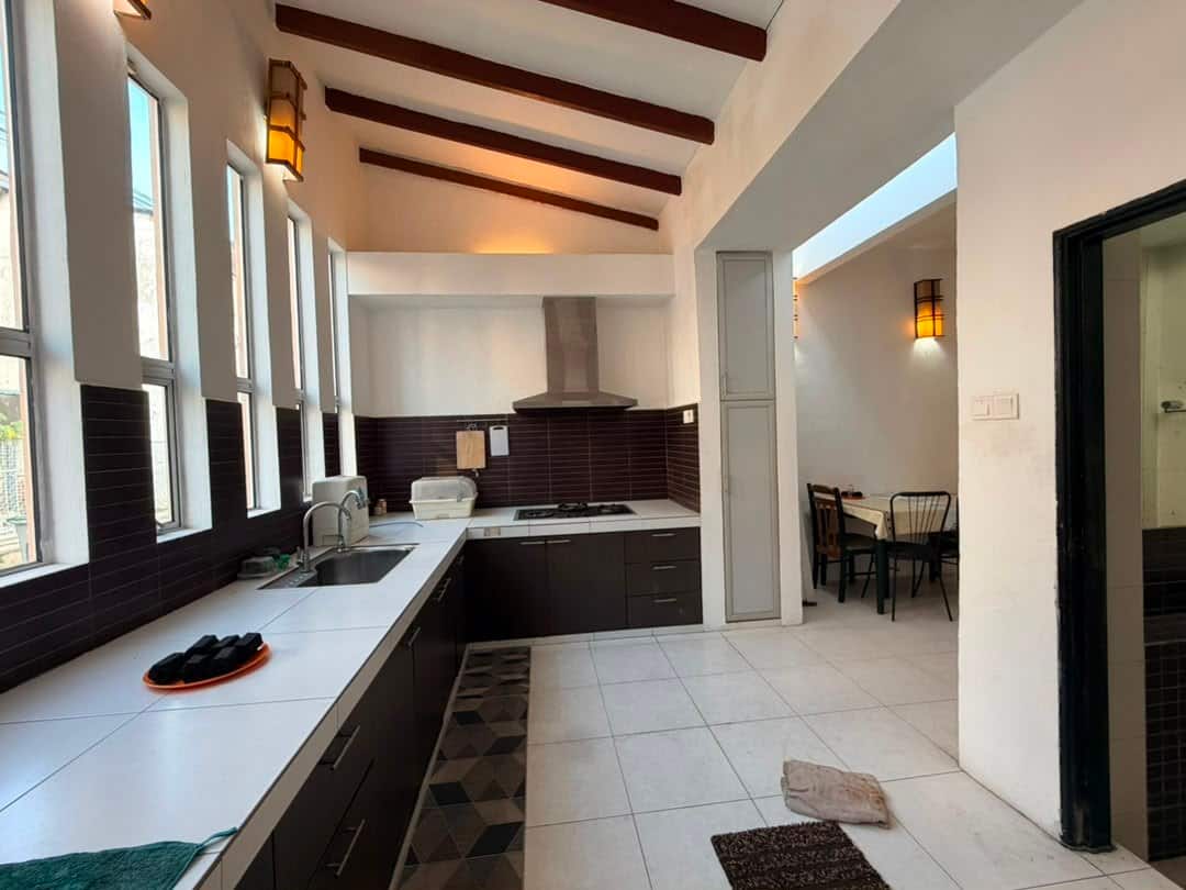House Megah Ria 3