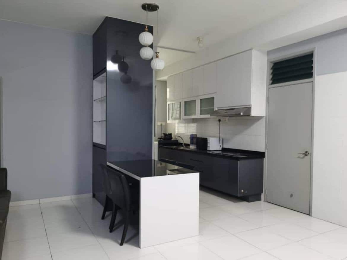 Condo Bukit Indah 4