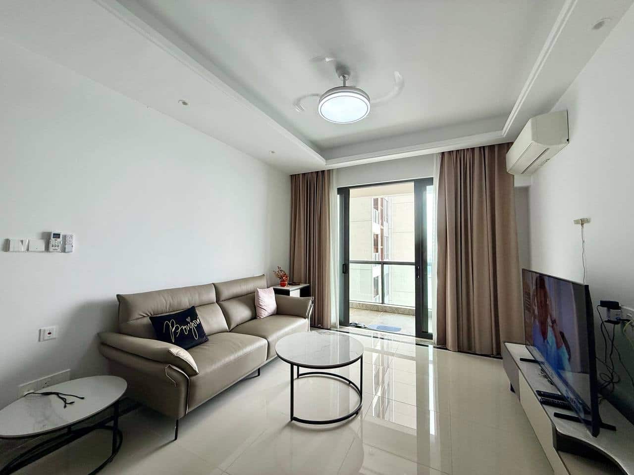 Condo R&F Princess Cove 4