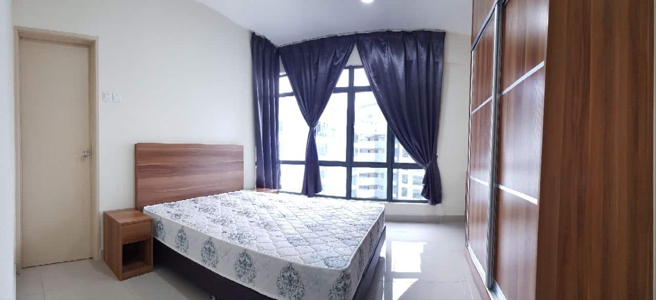 Double Storey Terrace House Taman Pulai Utama 4