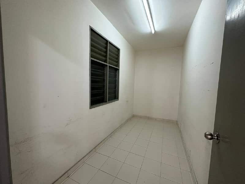 Villa Krystal Apartment Selesa Jaya 5