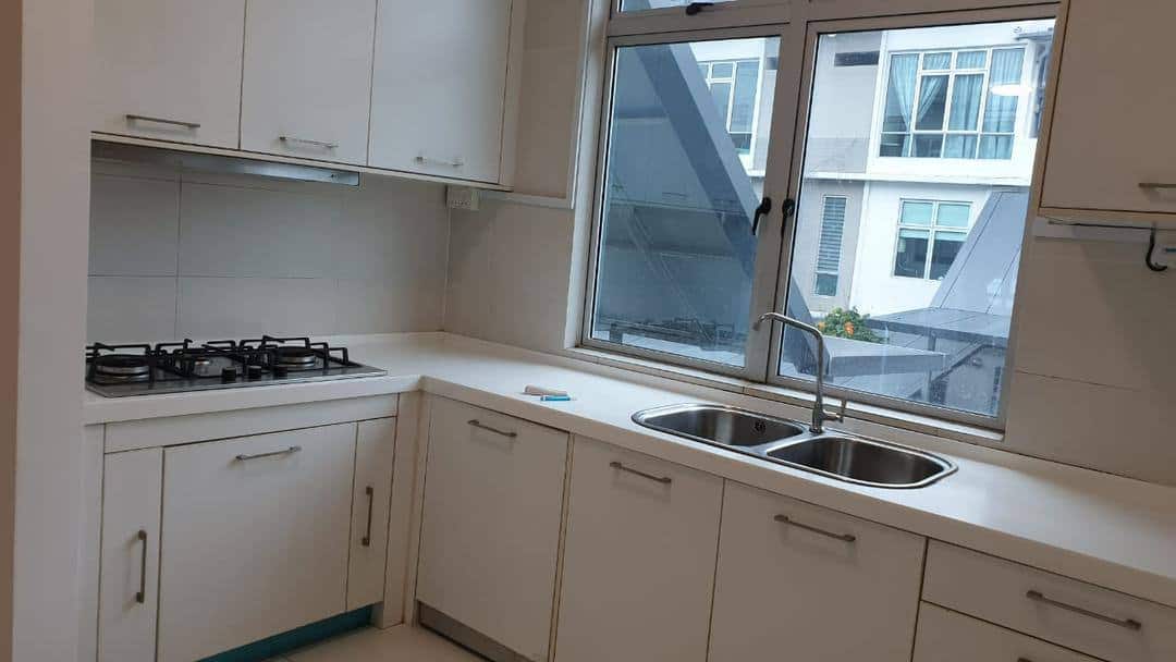 Townhouse Sutera 6