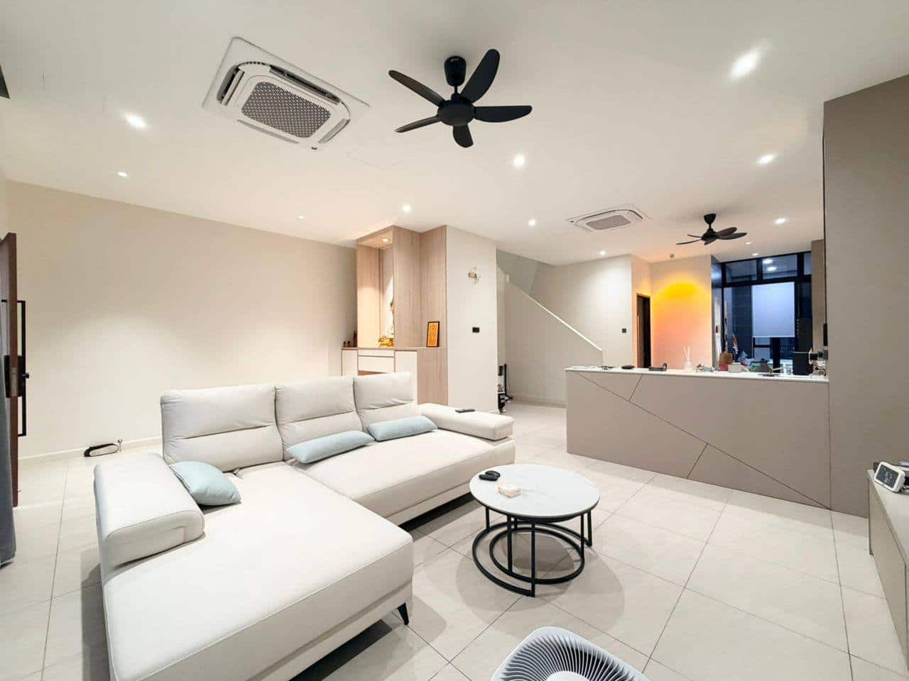 Superlink House Aurora Sentral 1