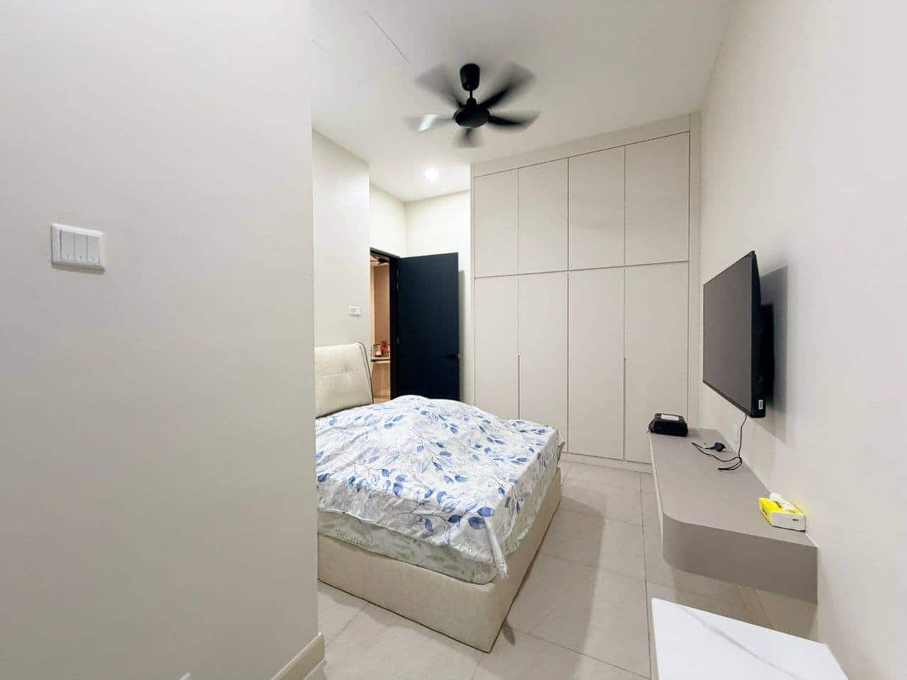 Superlink House Aurora Sentral 4