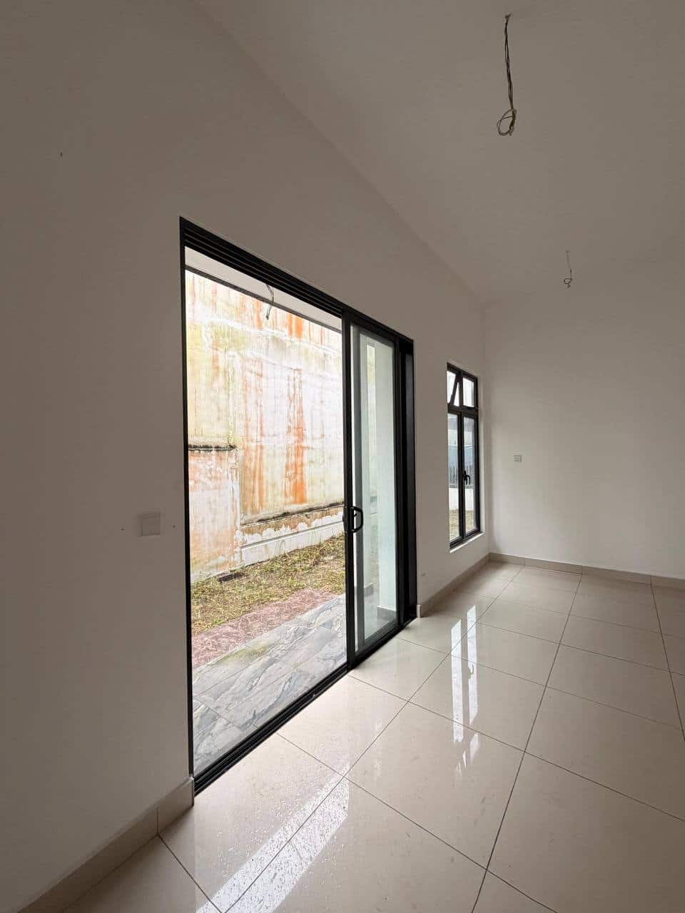 2-Storey Cluster House Glenmarie Austin 4