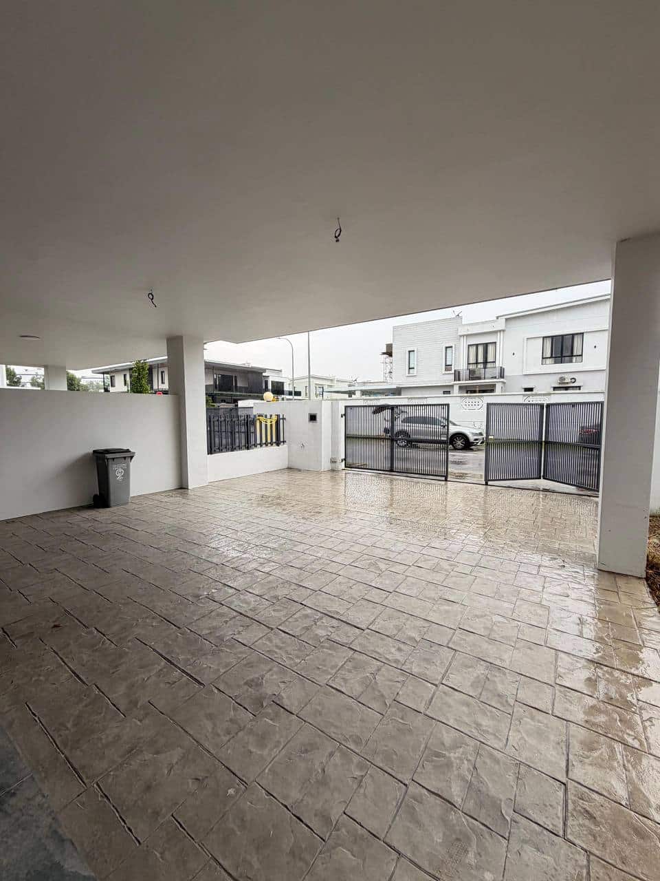 2-Storey Cluster House Glenmarie Austin 3