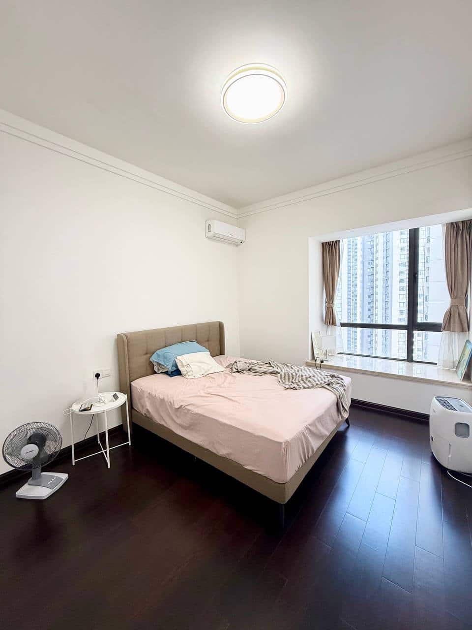 Condominium R&F Princess Cove 6