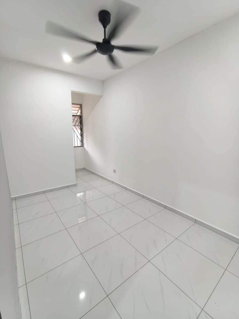 Double Storey Terrace House Bandar Seri Alam 4
