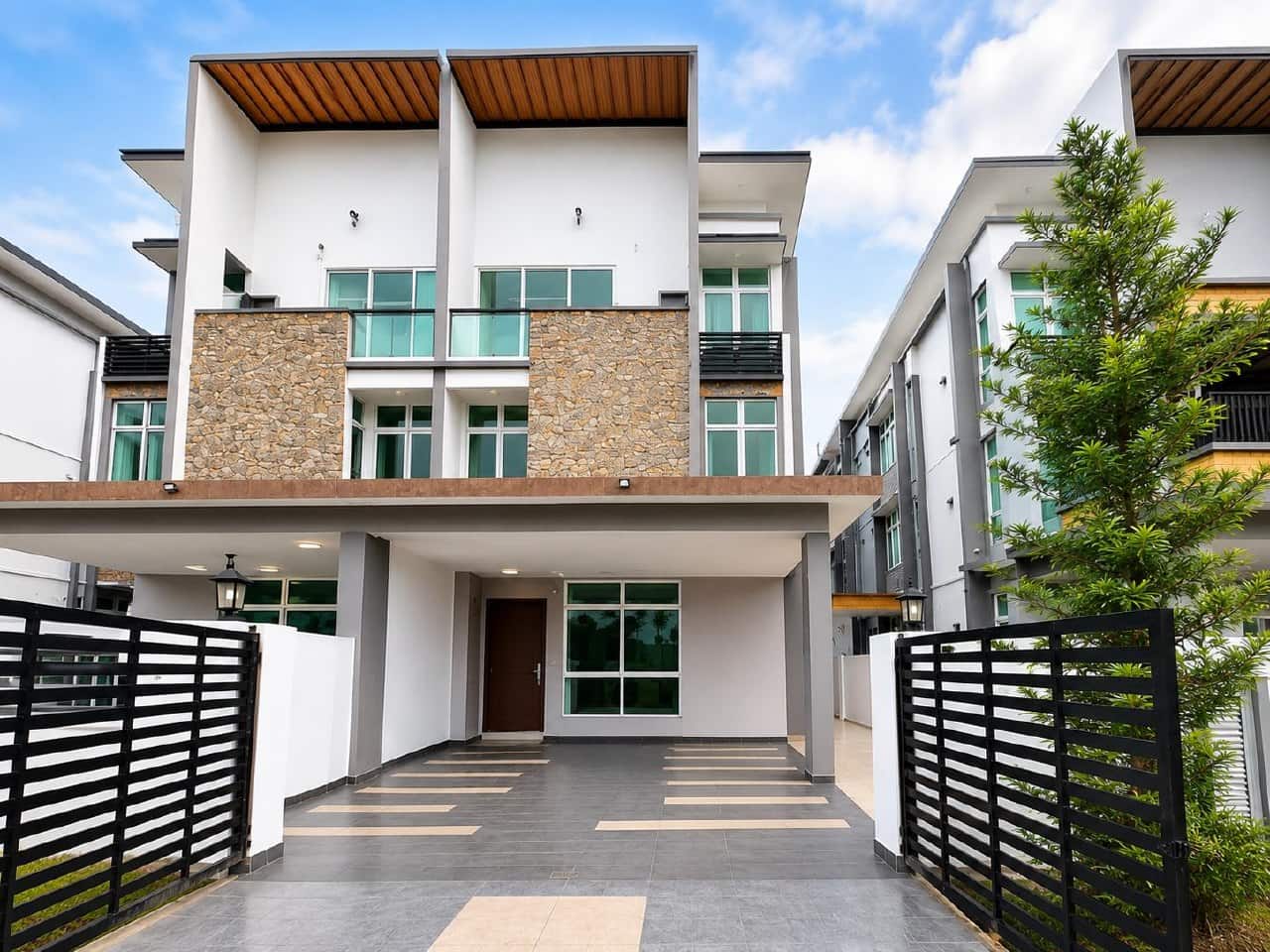 3-Storey Cluster Nusa Sentral