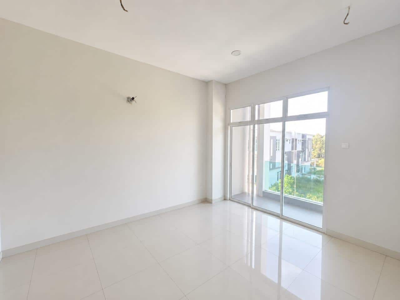 3-Storey Cluster House Nusa Sentral 5