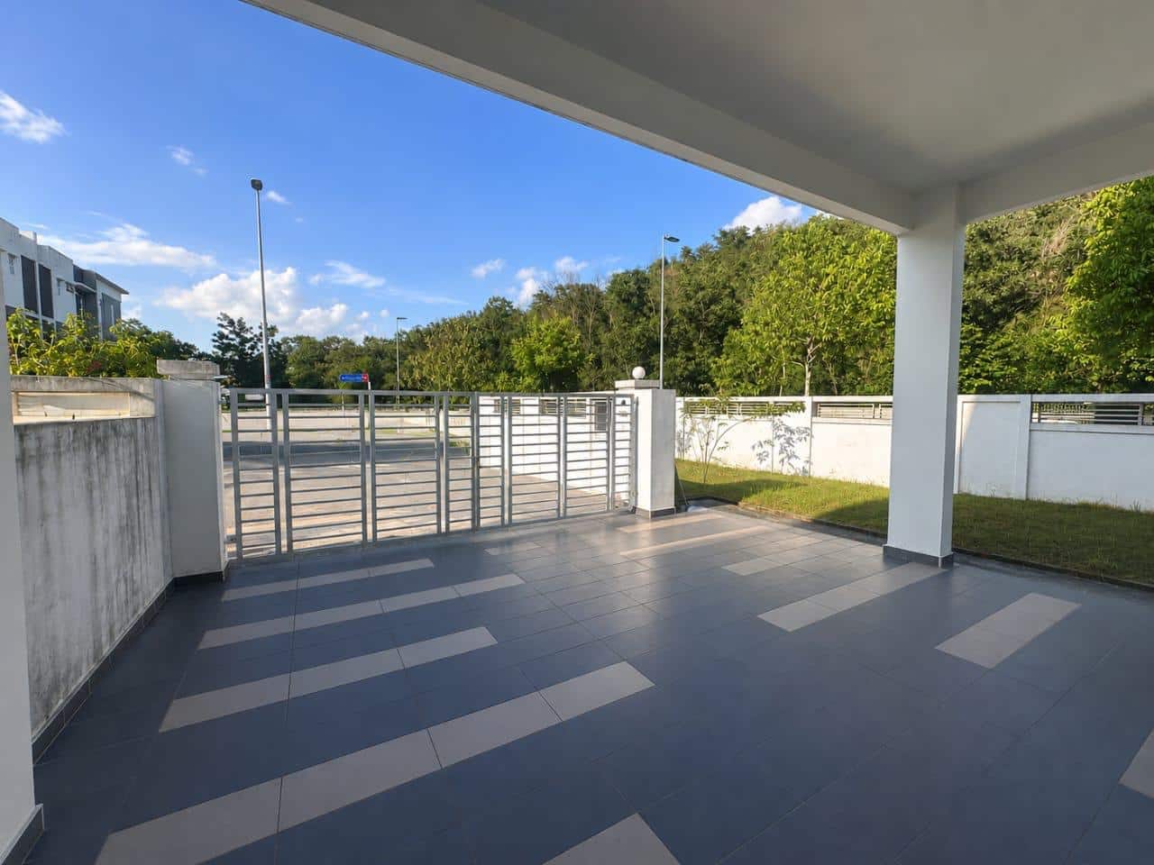 3-Storey Cluster House Nusa Sentral 2
