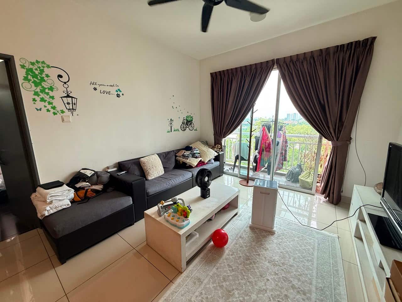Apartment Tampoi 3