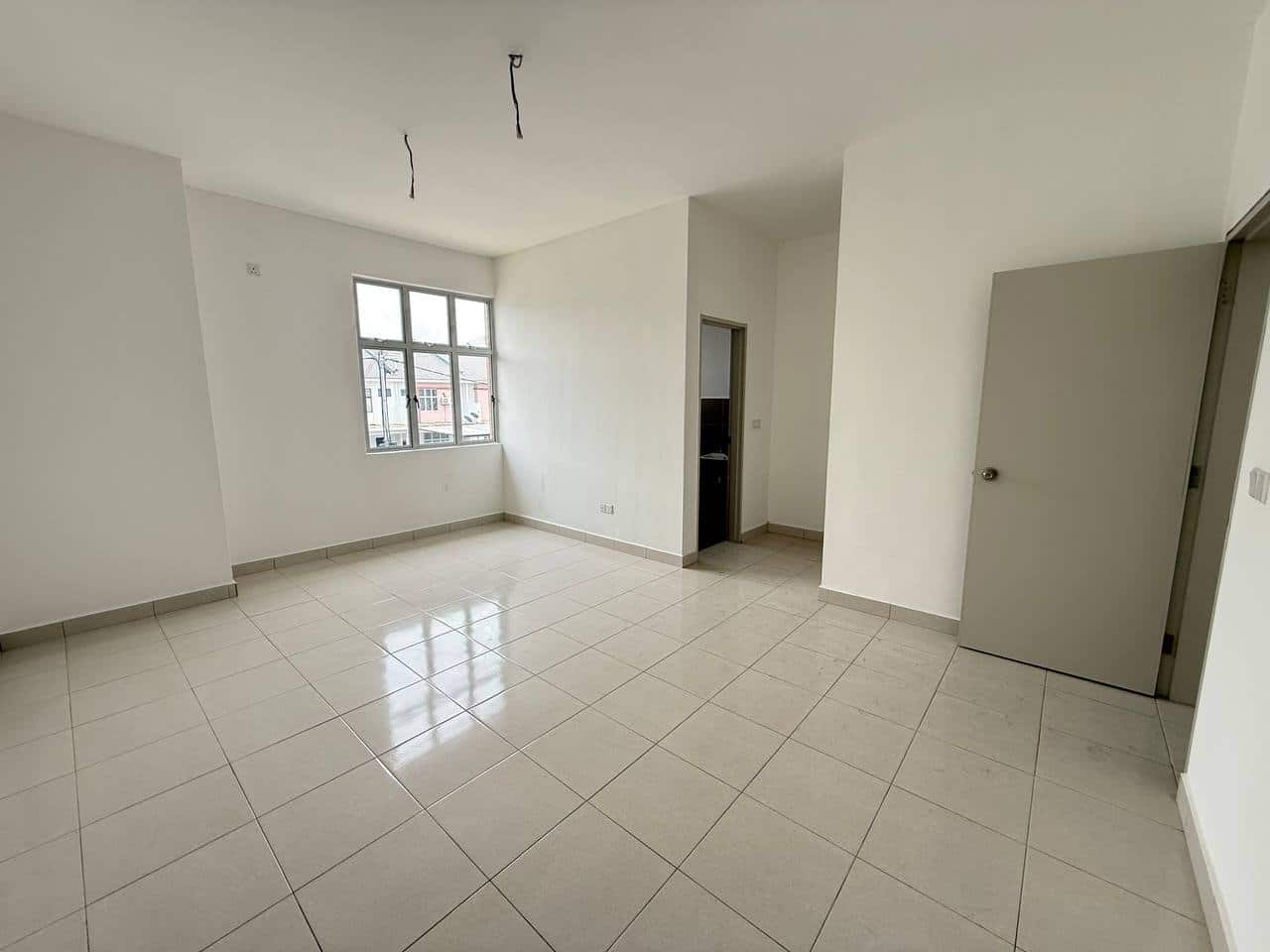 2-Storey Terrace House Erica @ Meridin East 2
