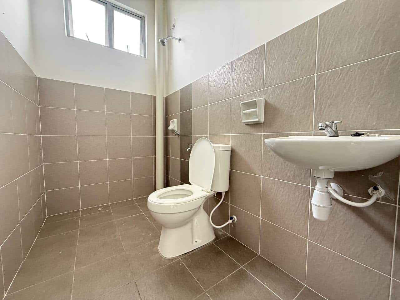 2-Storey Terrace House Erica @ Meridin East 8