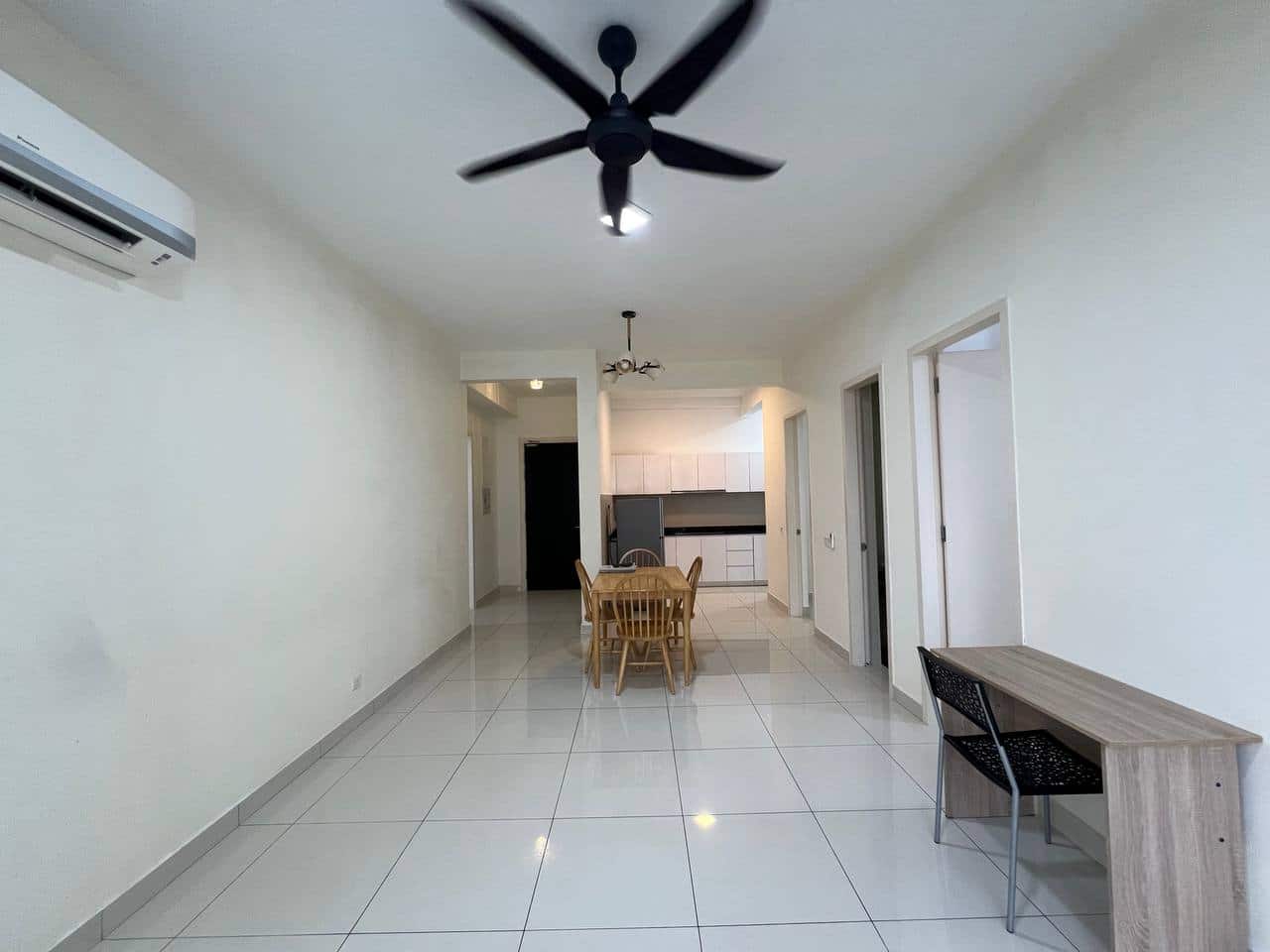 Condominium EcoNest @ Eco Botanic 1