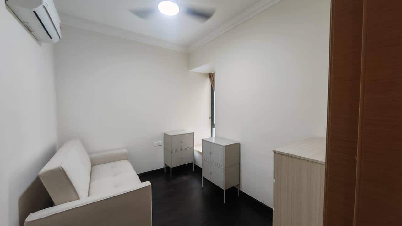 Condominium R&F Princess Cove 4