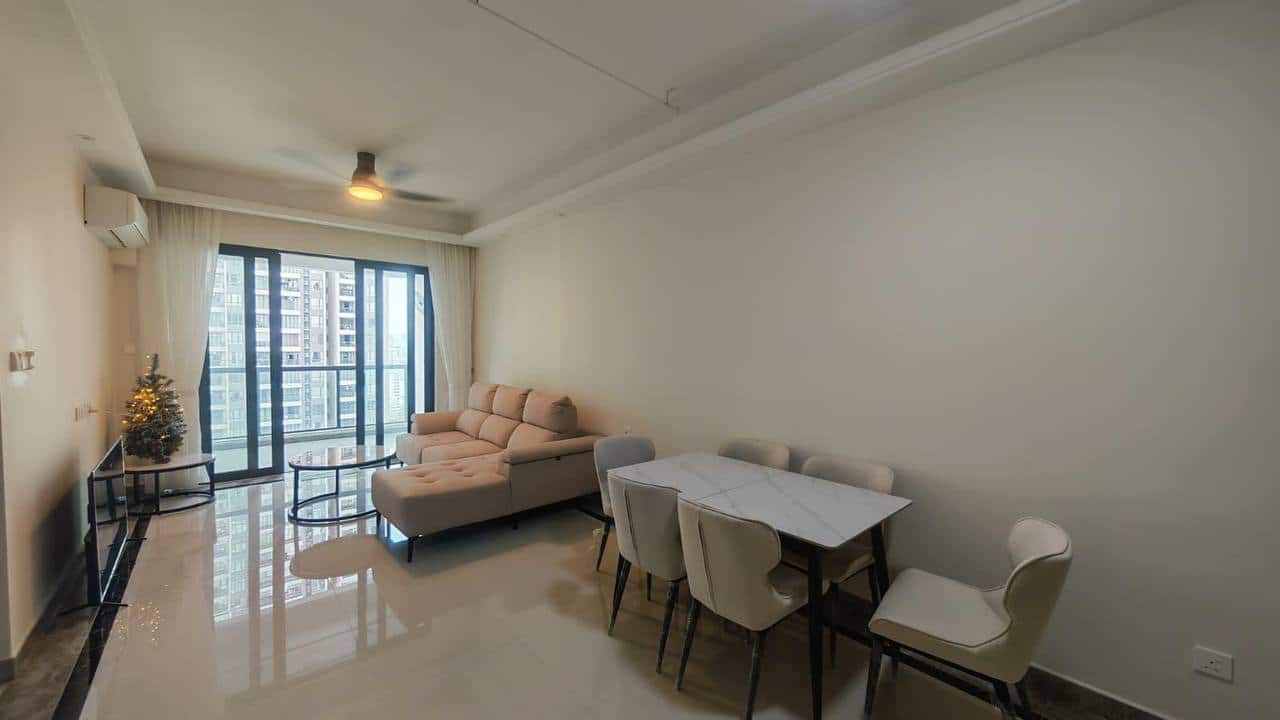 Condominium R&F Princess Cove 1