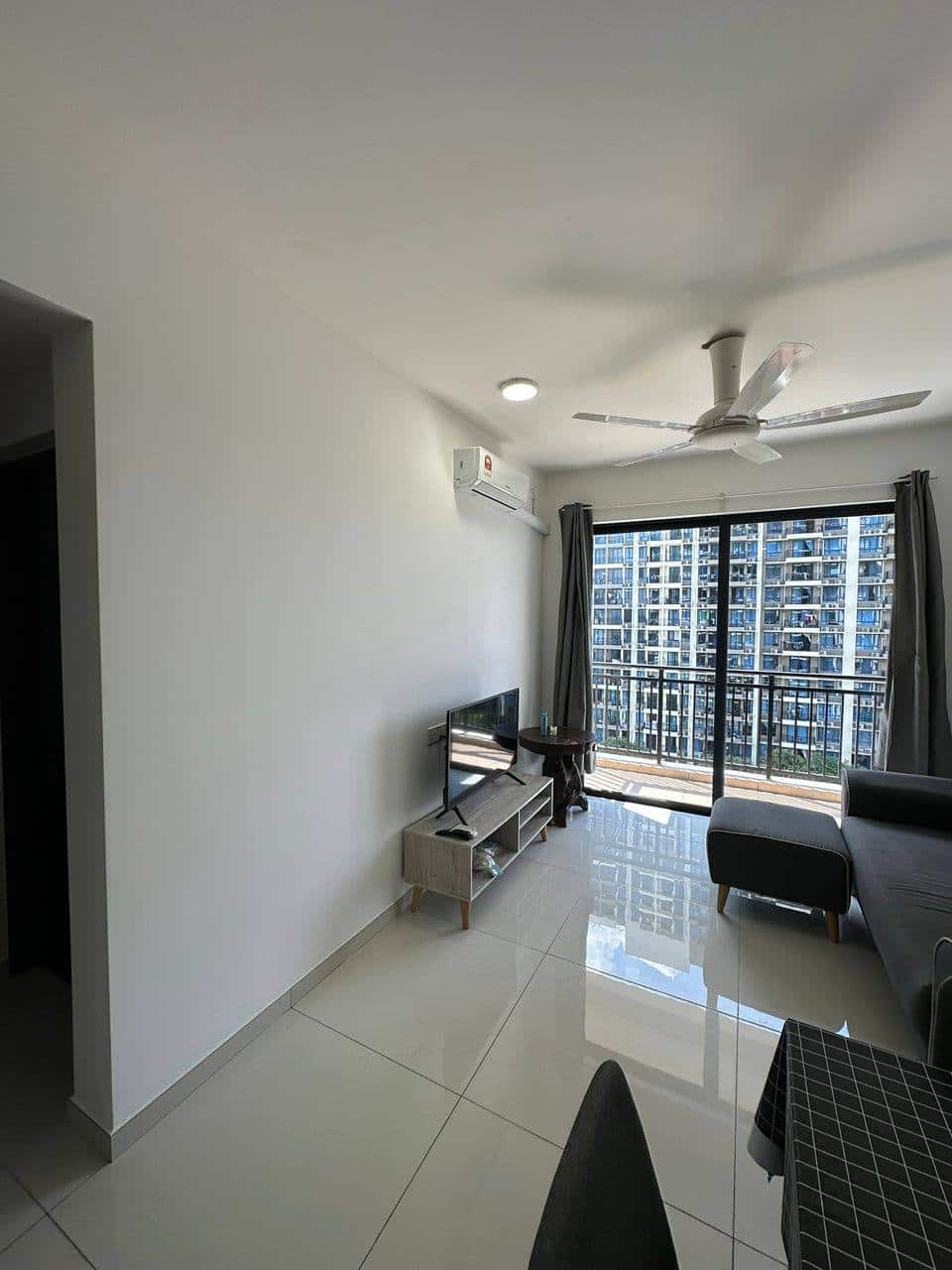 Service Residence Tampoi 2