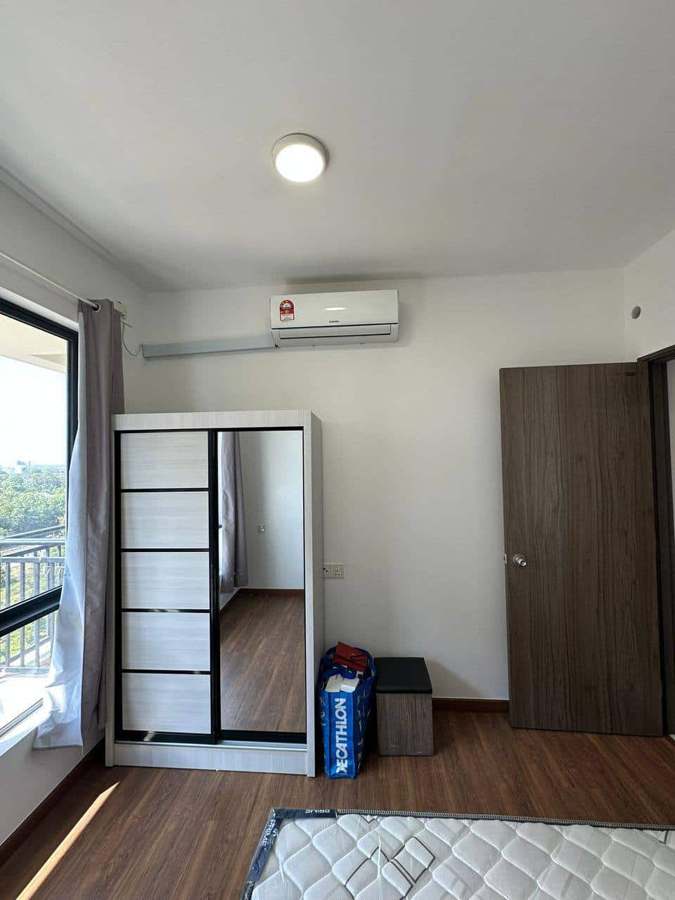 Service Residence Tampoi 3
